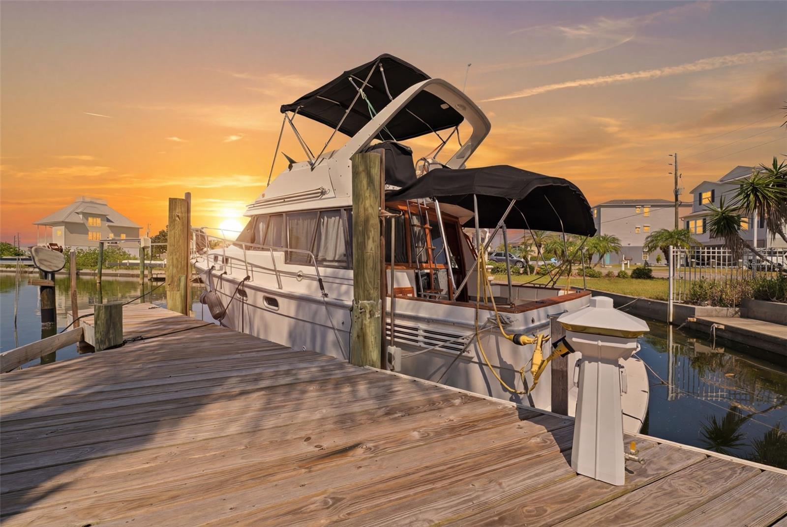 HUDSON BEACH ESTATES - Residential