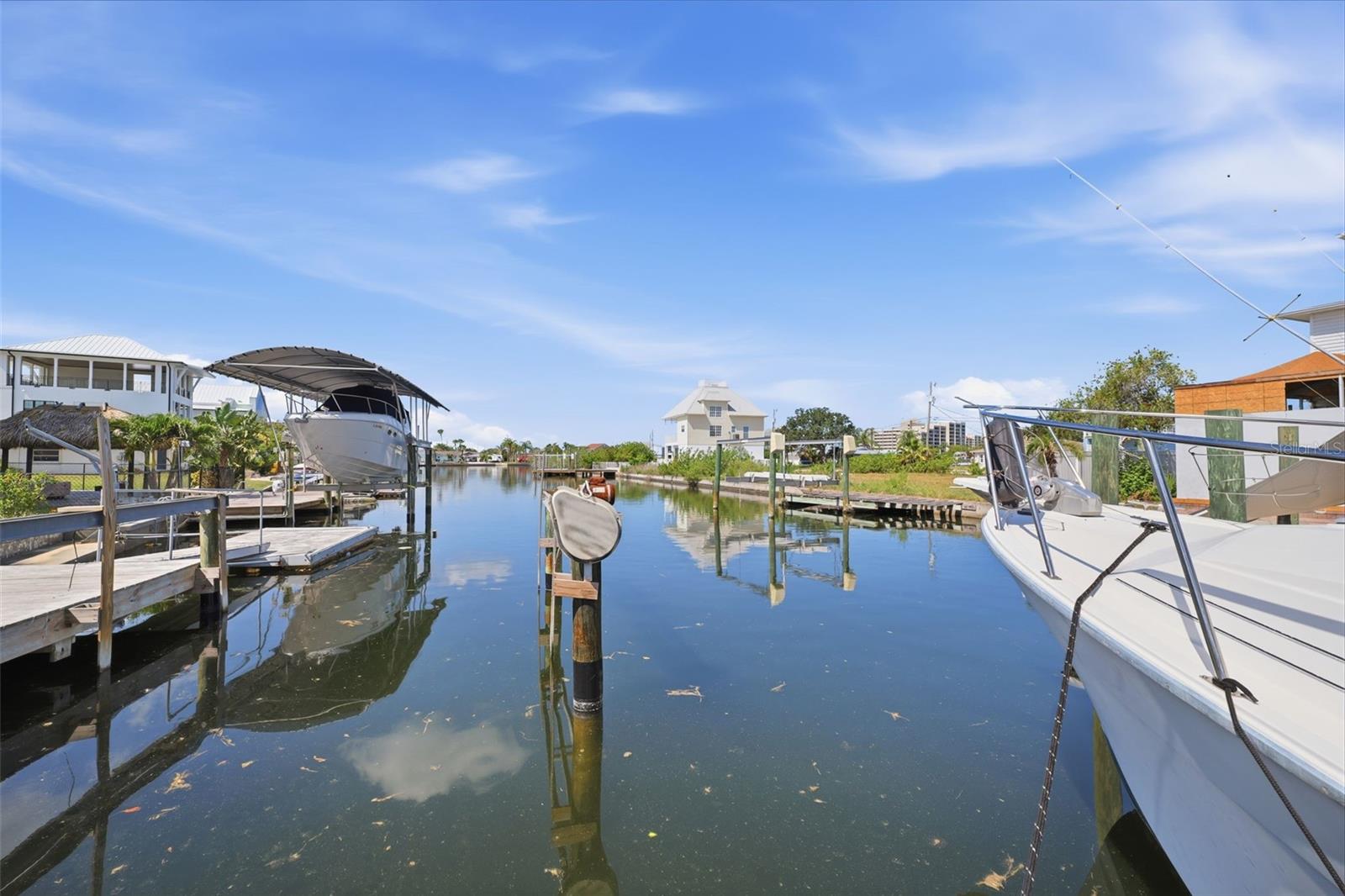 HUDSON BEACH ESTATES - Residential