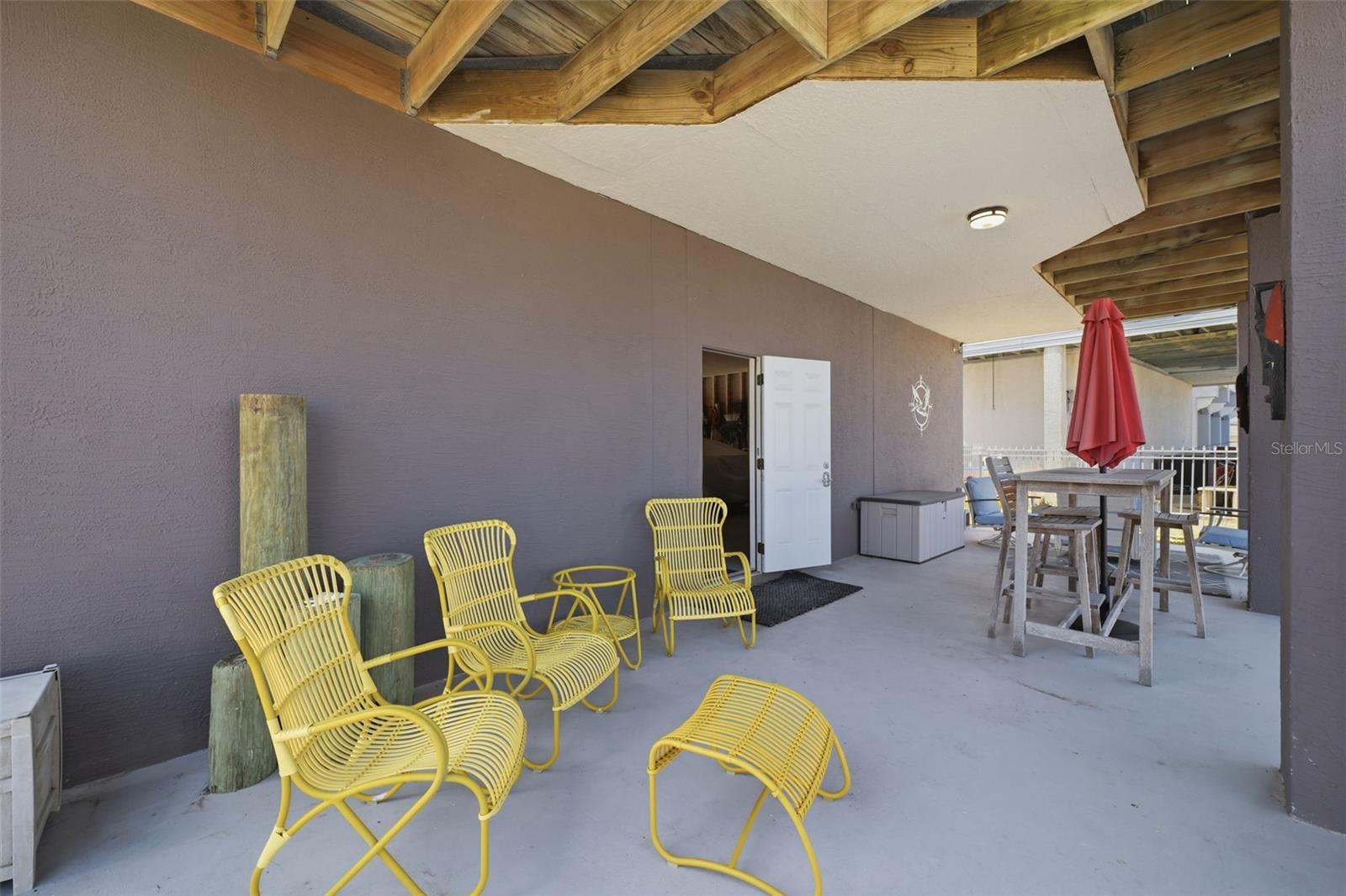 HUDSON BEACH ESTATES - Residential