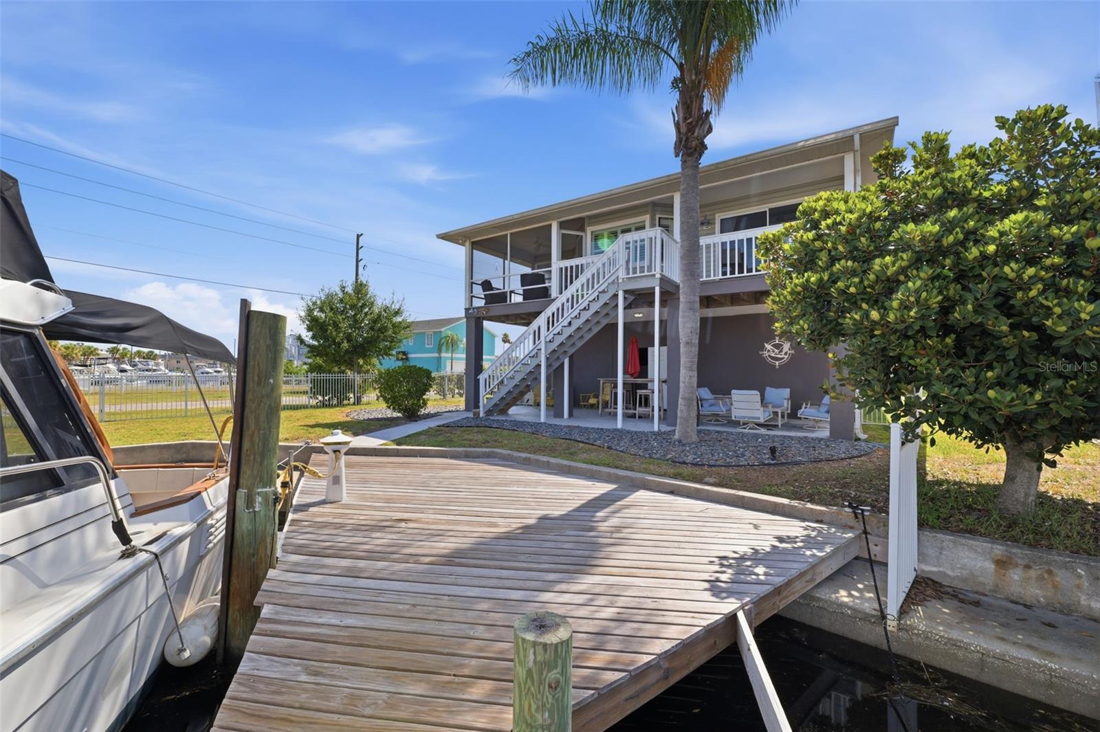 HUDSON BEACH ESTATES - Residential