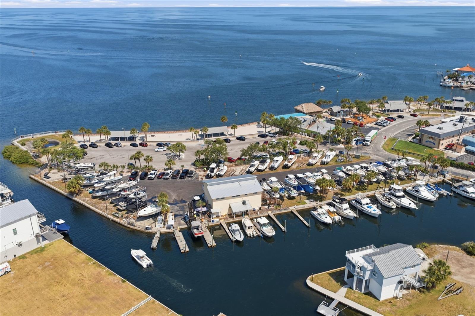 HUDSON BEACH ESTATES - Residential