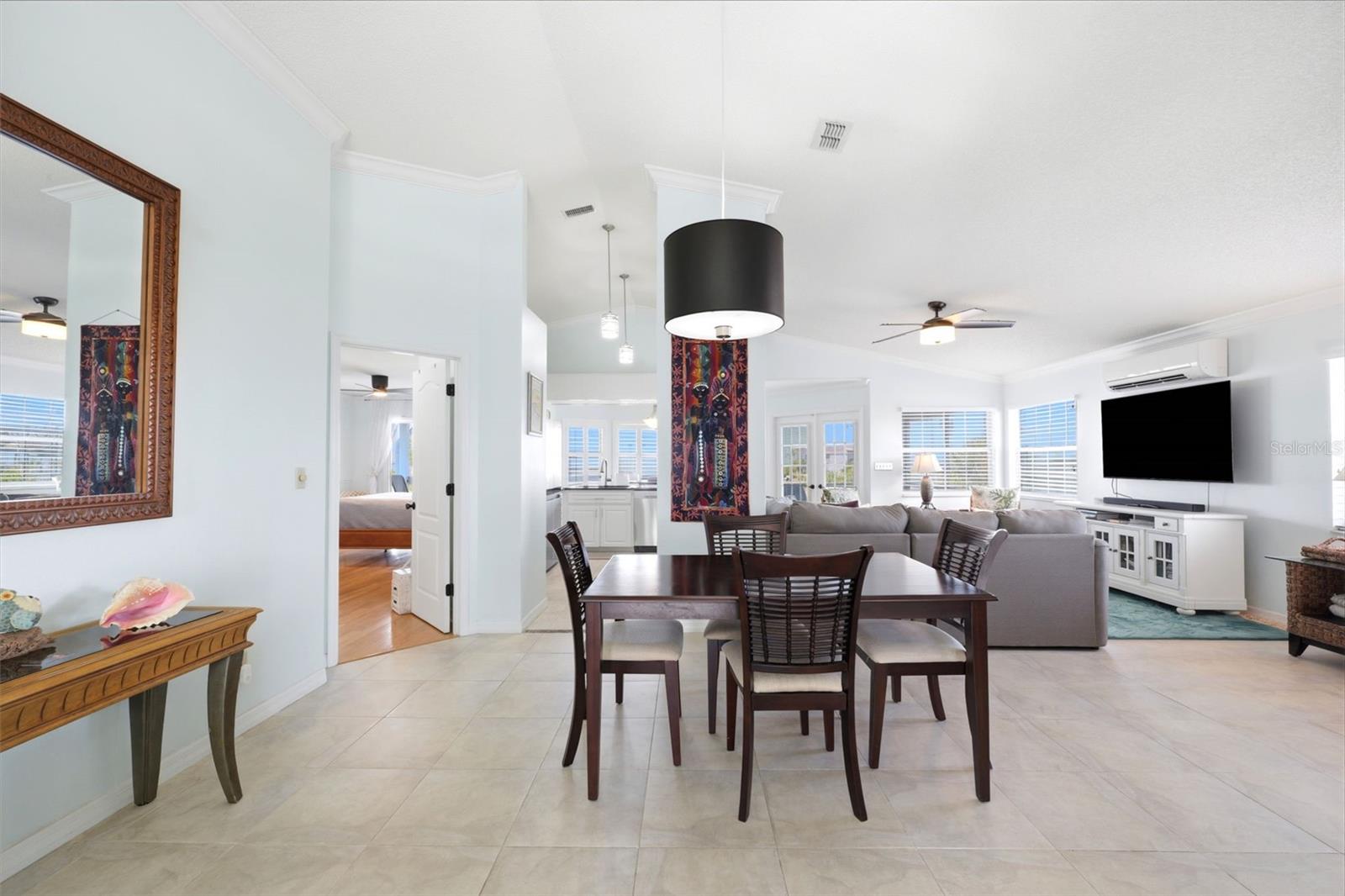 HUDSON BEACH ESTATES - Residential