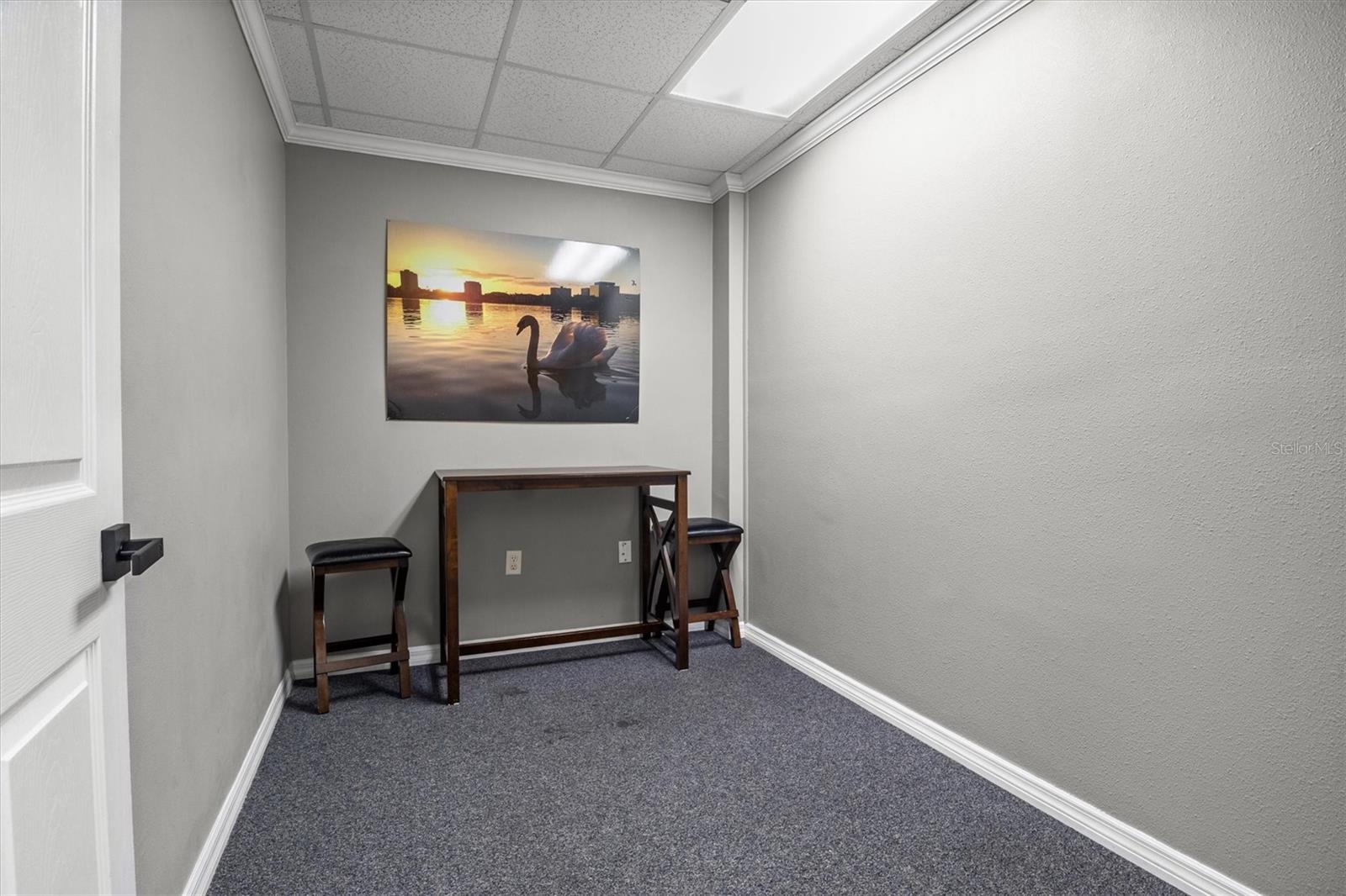 GASLIGHT COMMONS AN OFFICE CONDO - Commercial Lease