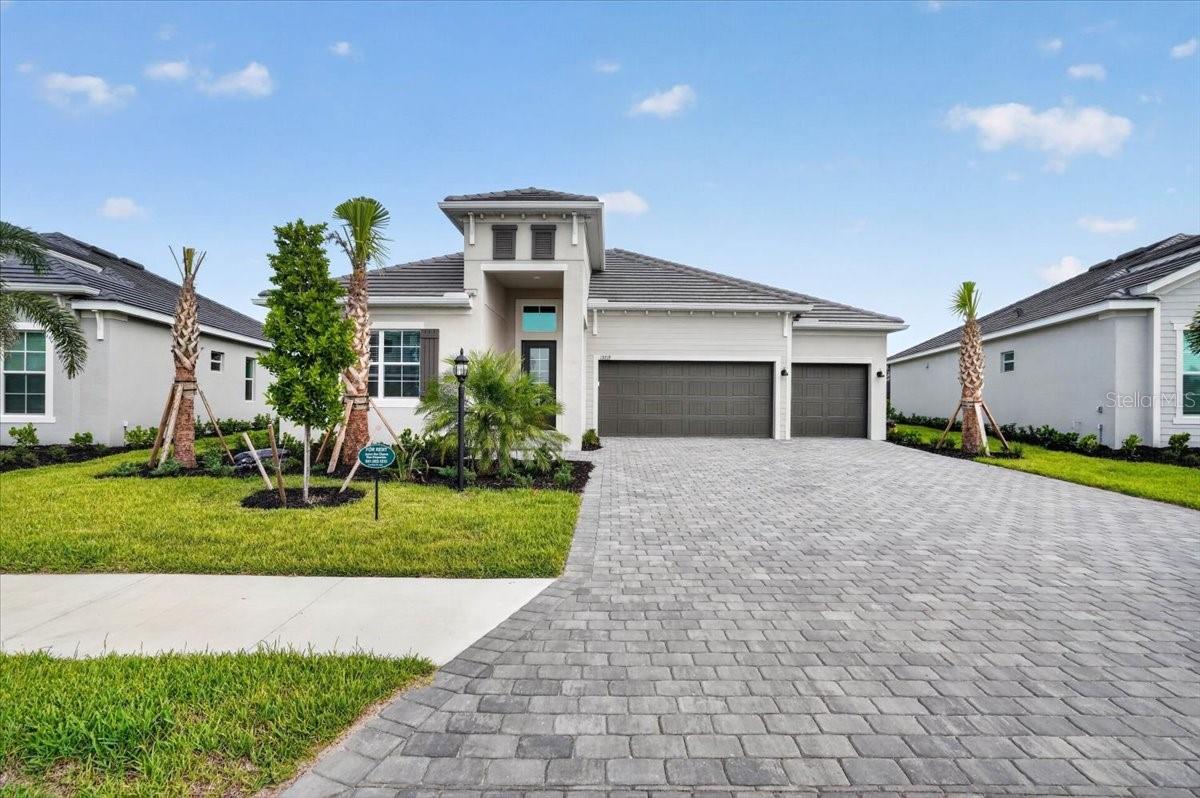 CALUSA COUNTY CLUB - Residential Lease