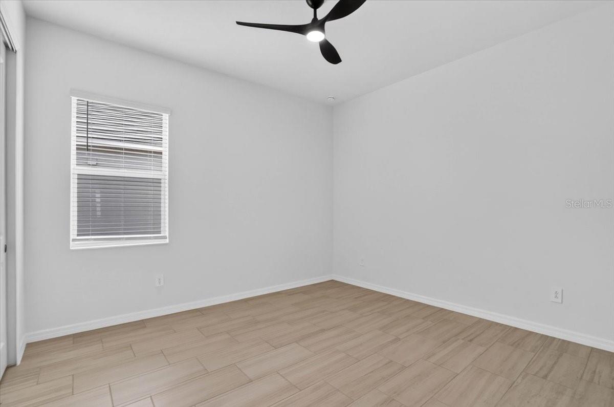 CALUSA COUNTY CLUB - Residential Lease
