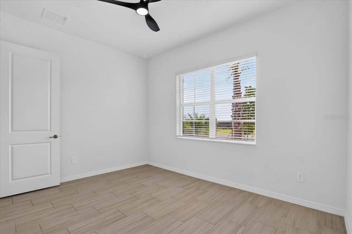 CALUSA COUNTY CLUB - Residential Lease