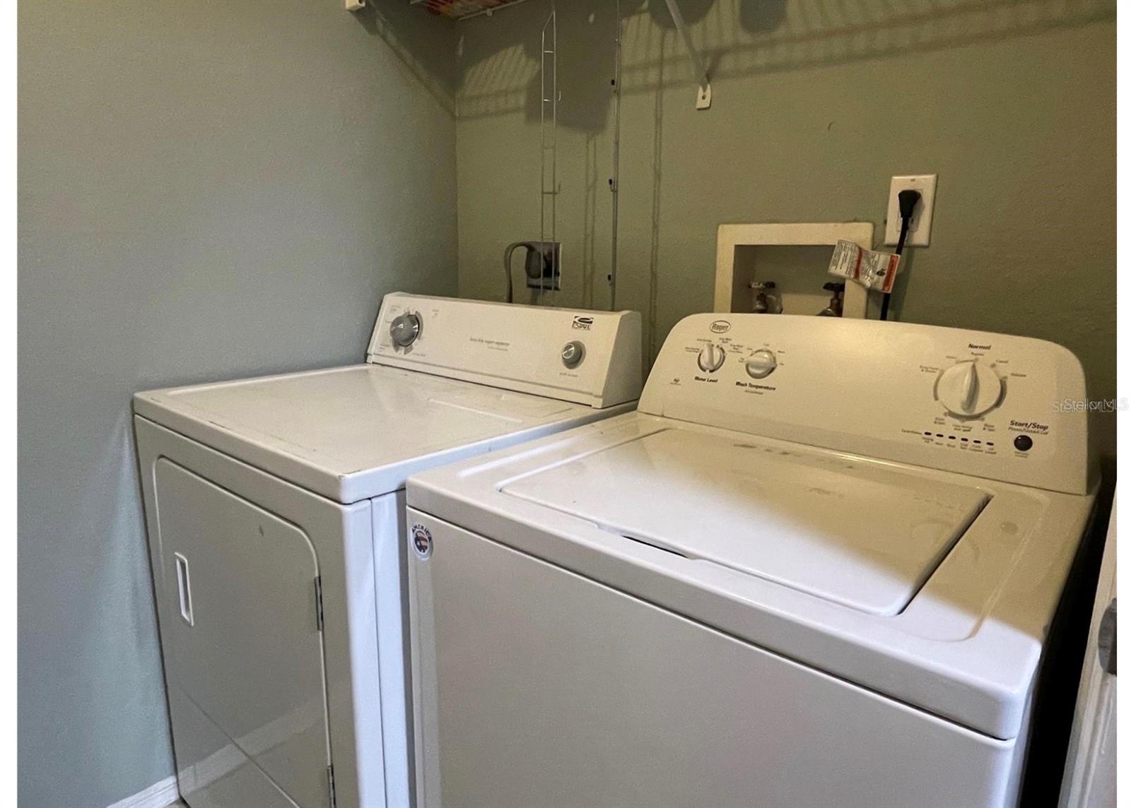 WINDSOR PARK AT GAINESVIL - Residential Lease