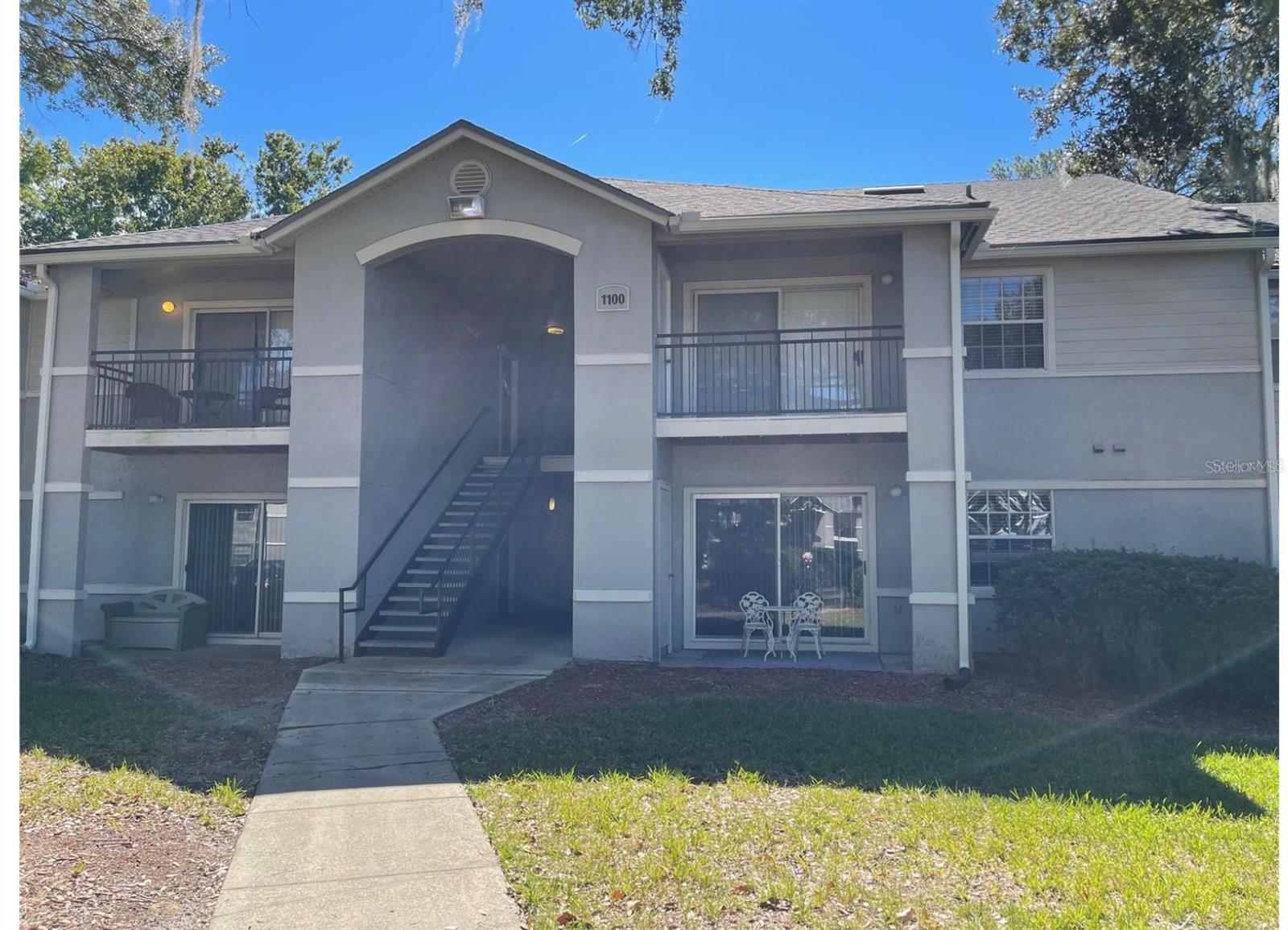 2 Bedroom Condo in Prime Gainesville Location – Close to UF, Shands & Butler Plaza! 
Welcome home to this charming 2-bedroom, 2-bathroom condo located in the highly desirable Windsor Park community. Perfectly situated near the University of Florida, UF Health Shands Hospital, the VA Medical Center, Butler Plaza, shopping, dining, and entertainment, this home offers both comfort and convenience.

Inside, you'll find a spacious and functional floor plan with an open living and dining area, creating the perfect space to relax or entertain. The split-bedroom layout provides privacy for roommates, students, or professionals. Enjoy the convenience of an in-unit washer and dryer, generous bedroom sizes, and private bathrooms for each bedroom.

Windsor Park residents enjoy easy access to public transportation, making commuting to campus or work simple and stress-free. Whether you're a student, medical professional, or anyone looking for a well-located Gainesville home, this property offers an exceptional living experience.

Property Features:
2 Bedrooms
2 Bathrooms
Open Living & Dining Area
In-Unit Washer & Dryer
Spacious Bedrooms with Private Bathrooms
Convenient Split Floor Plan
Close to UF, Shands, VA Hospital & Butler Plaza

Easy Access to Shopping, Dining & Public Transportation

Don't miss your opportunity to call this conveniently located Gainesville condo home. Contact us today to schedule a tour!

Move in Funds:
$1500- Monthly Rent
$1000- Security Deposit
$225- Admin Fees
