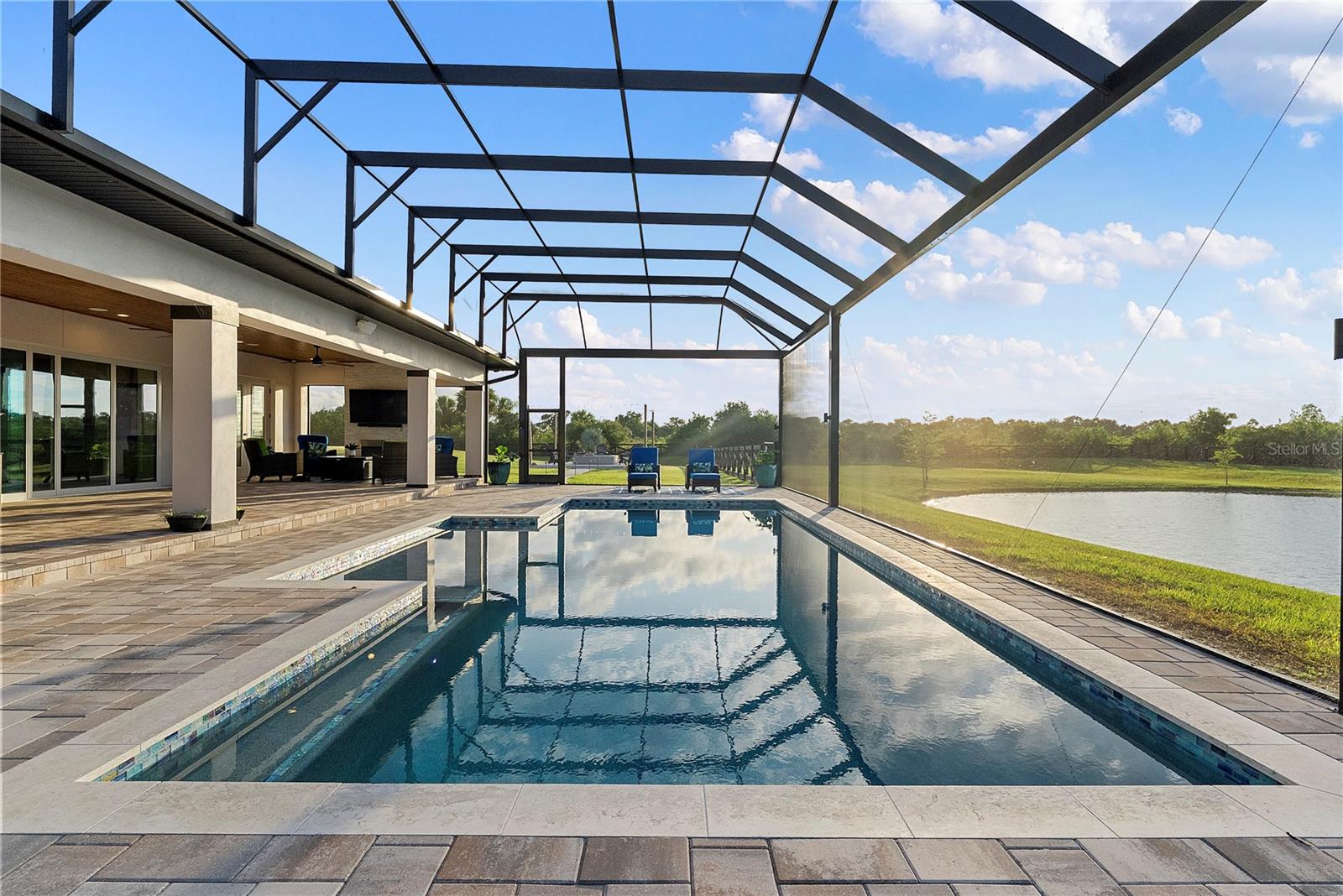 BLACK HAMMOCK - Residential