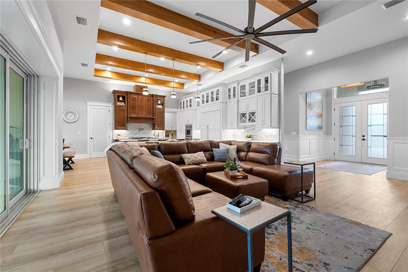 BLACK HAMMOCK - Residential
