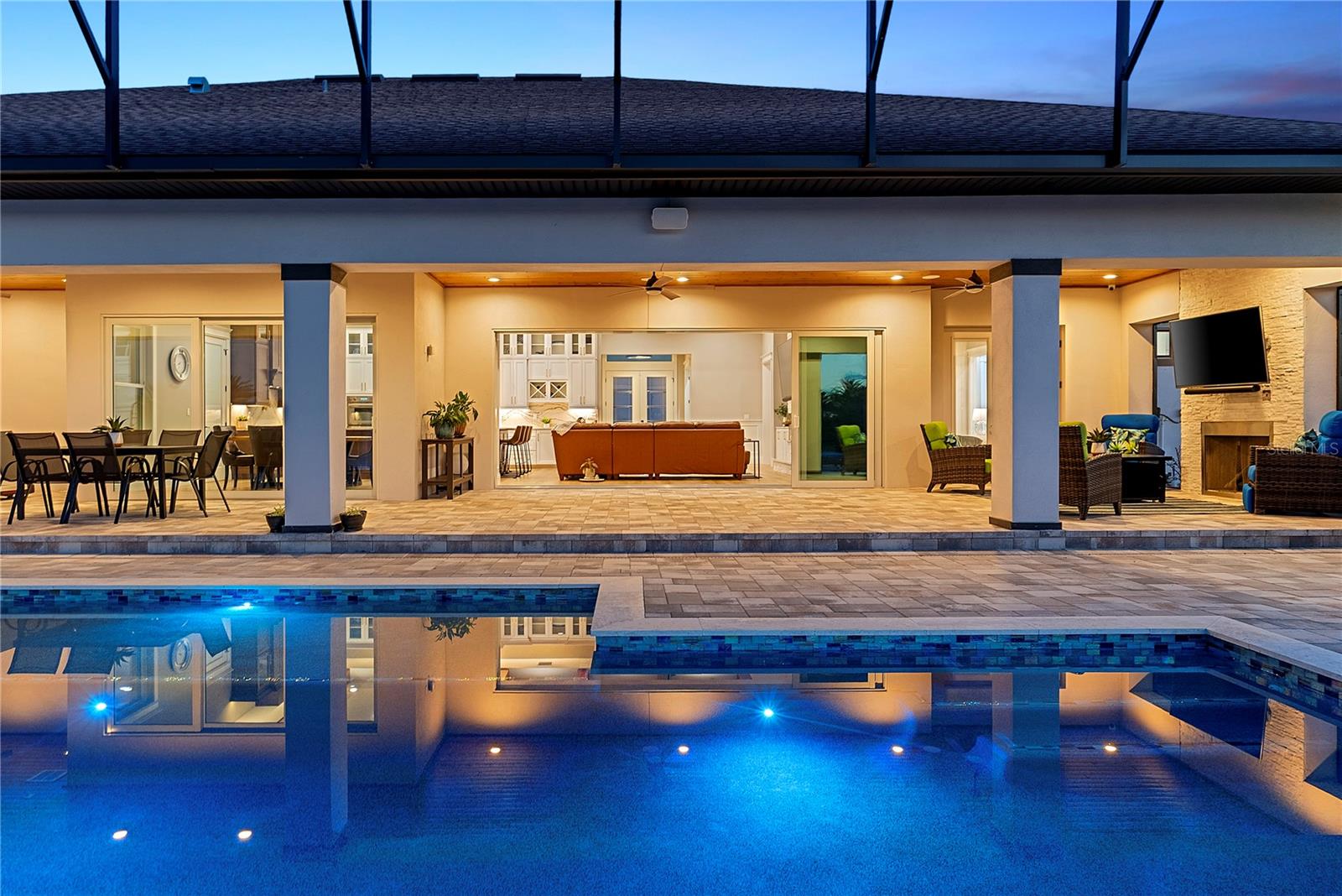 BLACK HAMMOCK - Residential