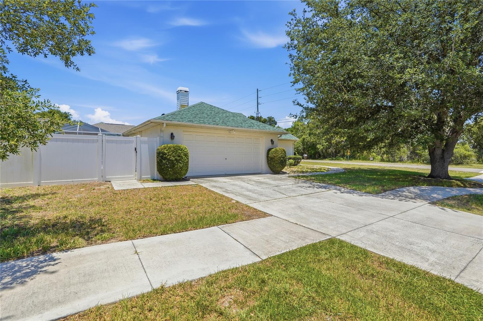 SPRING HILL - Residential