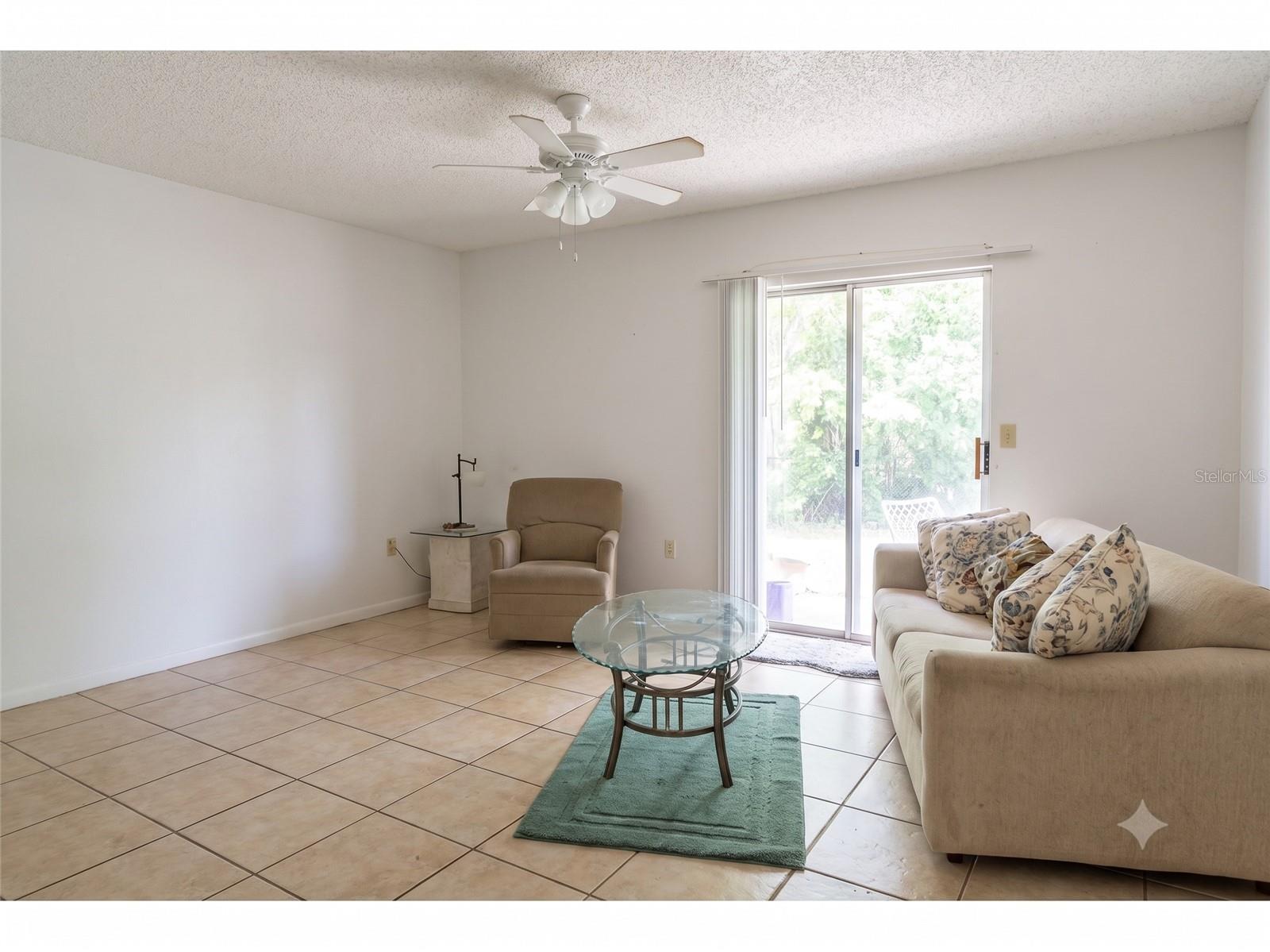 ARMSTRONG ACRES - Residential