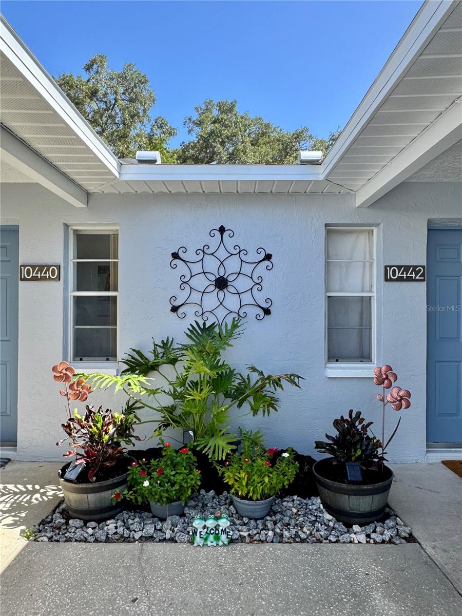 SPRING HILL - Residential Income