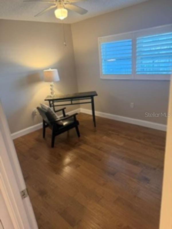 CAPTAINS QUARTERS - Residential