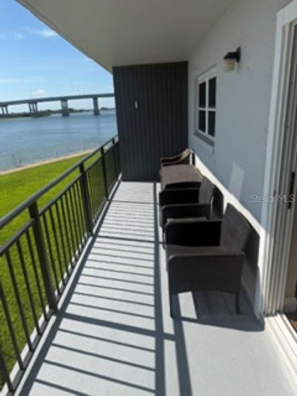CAPTAINS QUARTERS - Residential