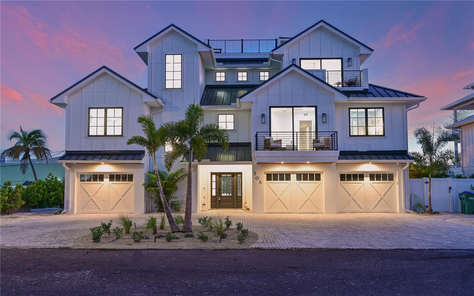 HOLMES BEACH 11TH UNIT - Residential