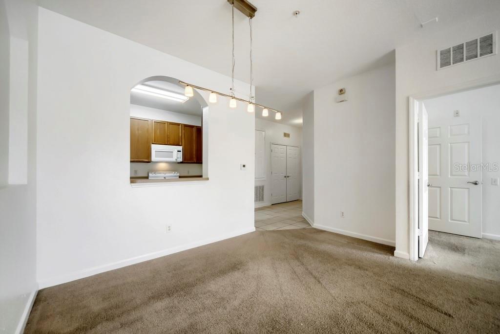 VENTURA AT STONEBRIDGE COMMONS CONDO PH 3 - Residential