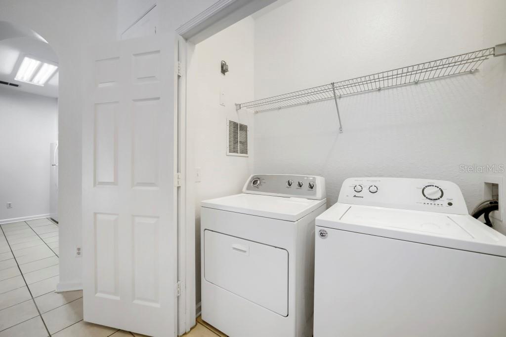VENTURA AT STONEBRIDGE COMMONS CONDO PH 3 - Residential