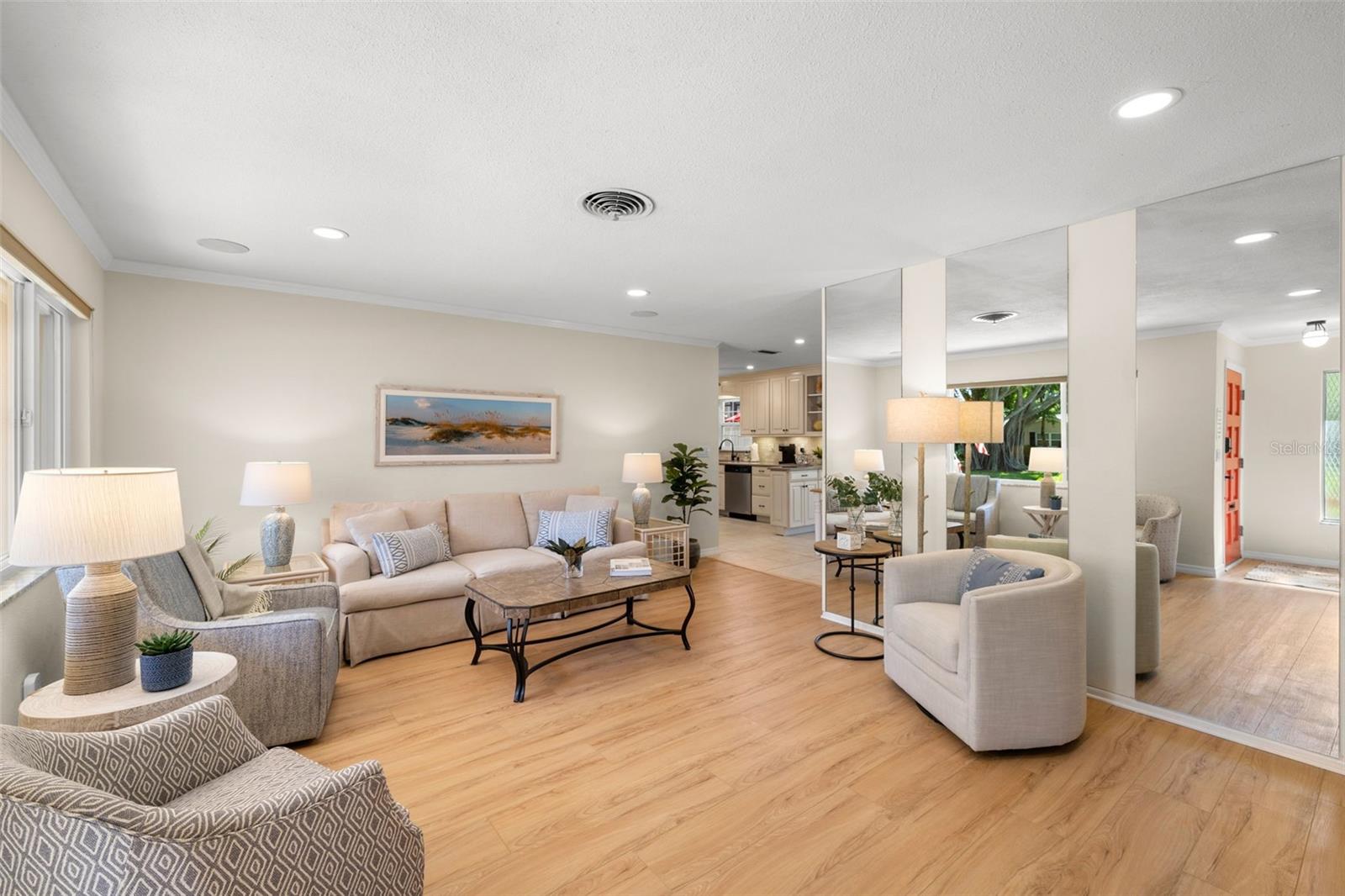 RIVIERA THE - Residential Lease