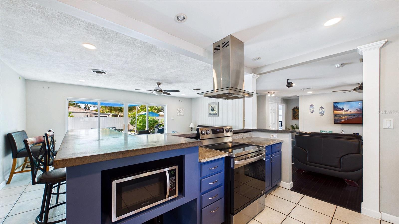 PELICAN CREEK SUB - Residential