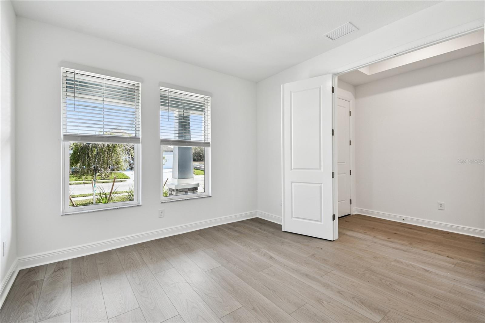 CREEKS EDGE AT TWIN - Residential