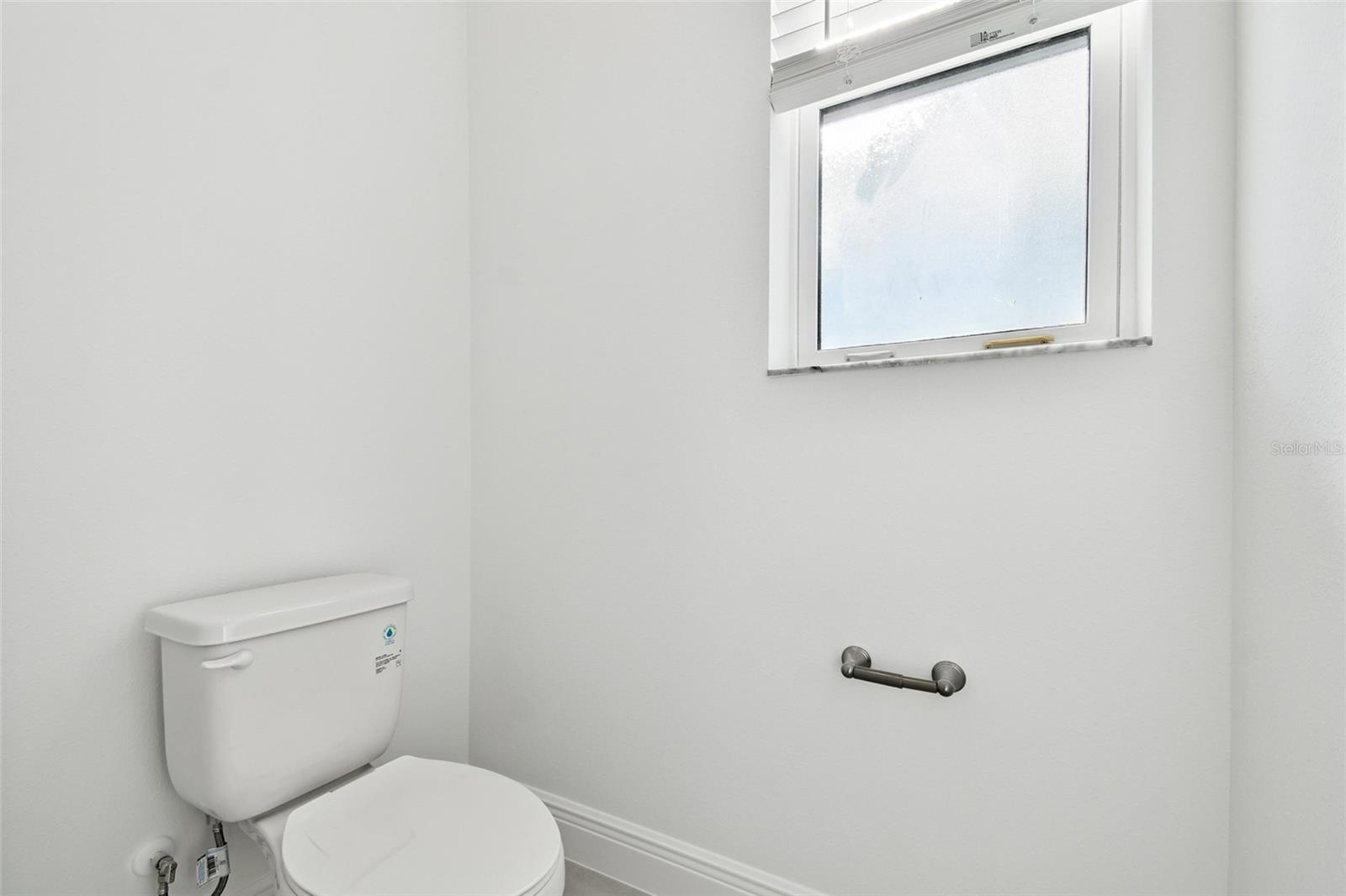 CREEKS EDGE AT TWIN - Residential