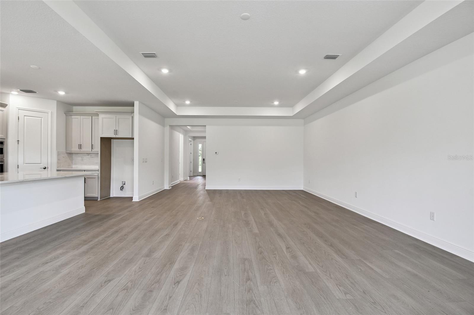 CREEKS EDGE AT TWIN - Residential