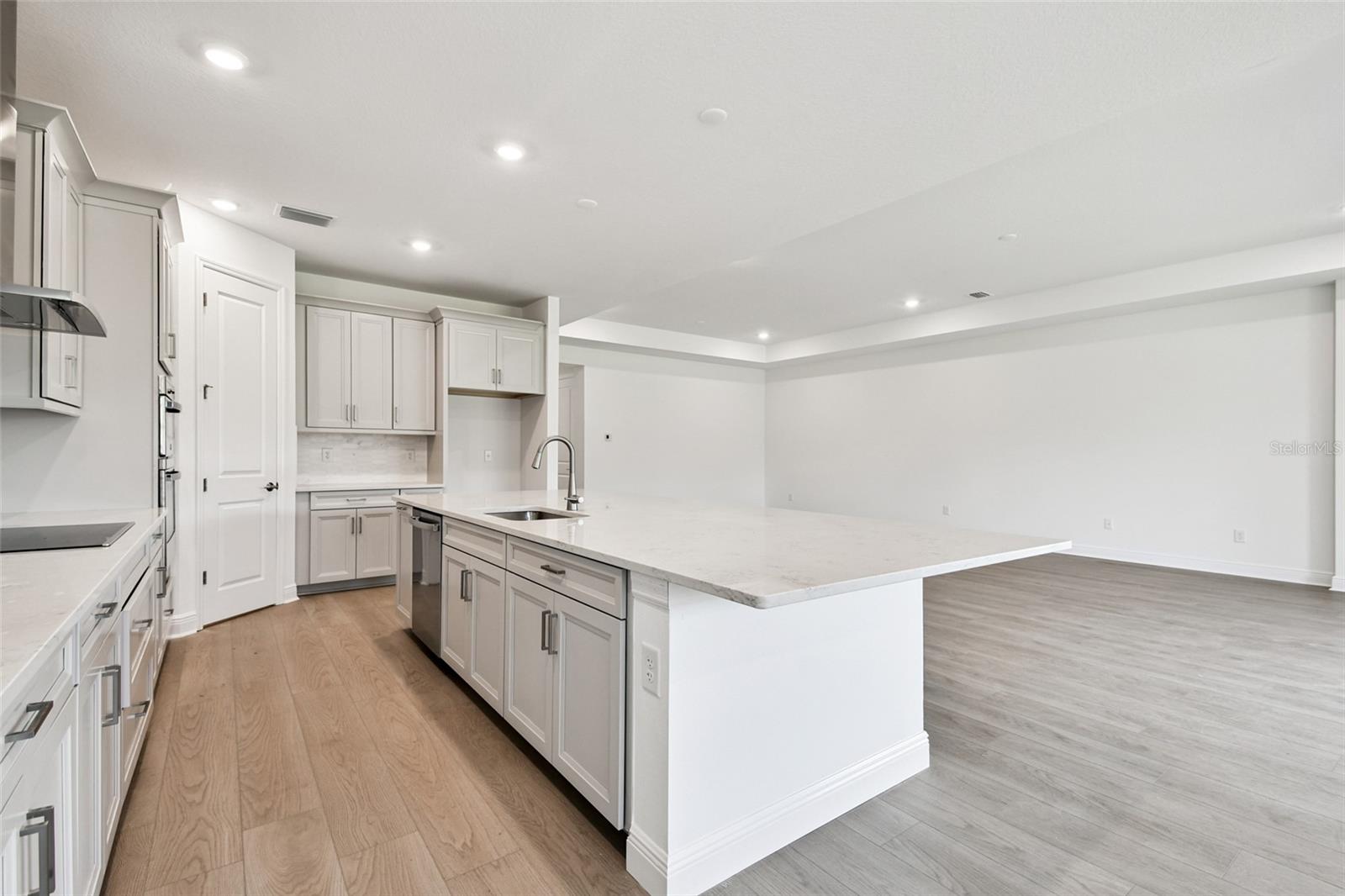 CREEKS EDGE AT TWIN - Residential