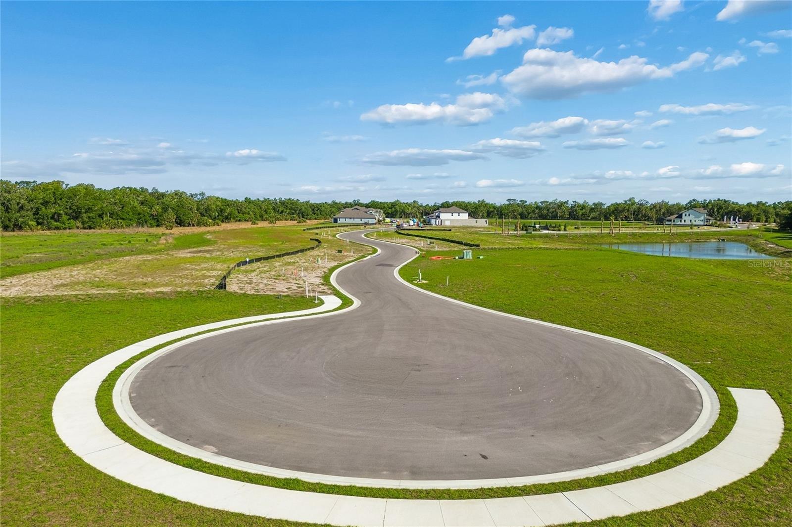 CREEKS EDGE AT TWIN - Residential