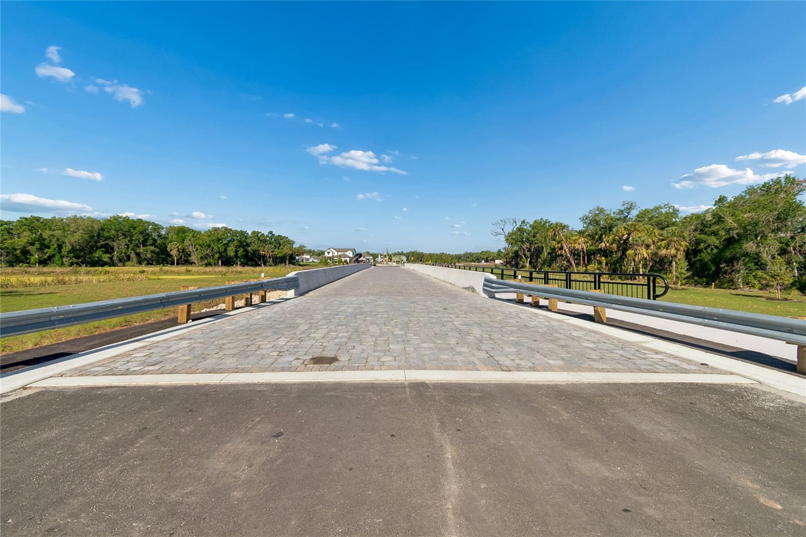 CREEKS EDGE AT TWIN - Residential