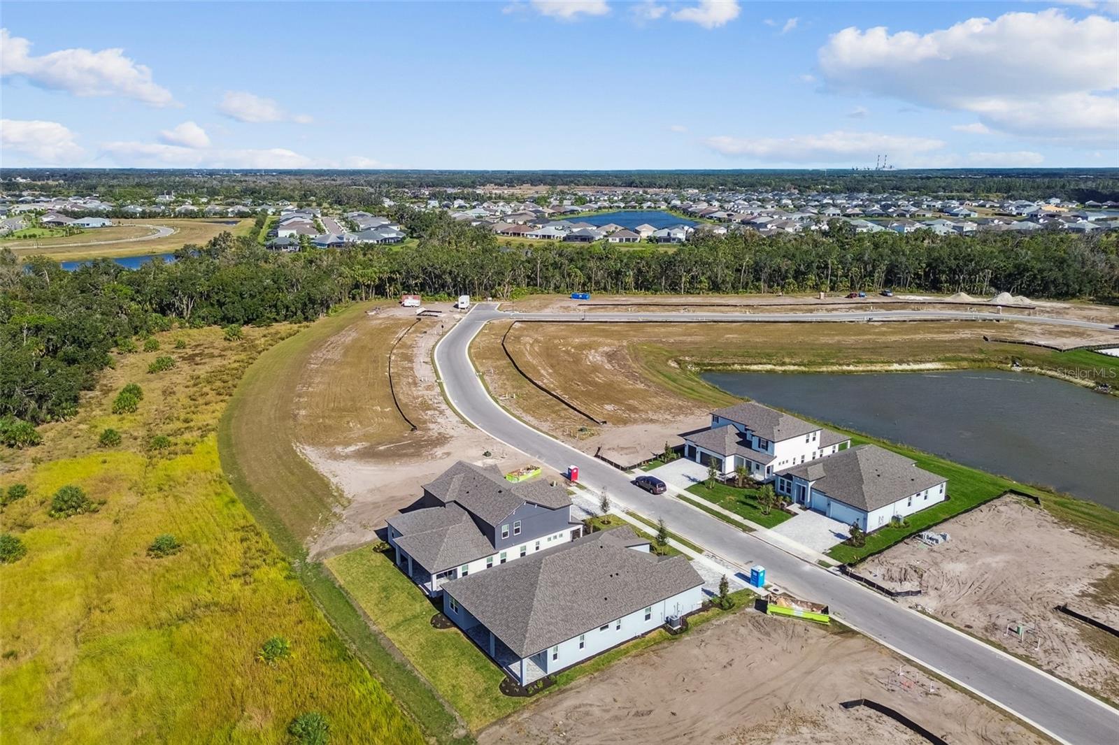 CREEKS EDGE AT TWIN - Residential