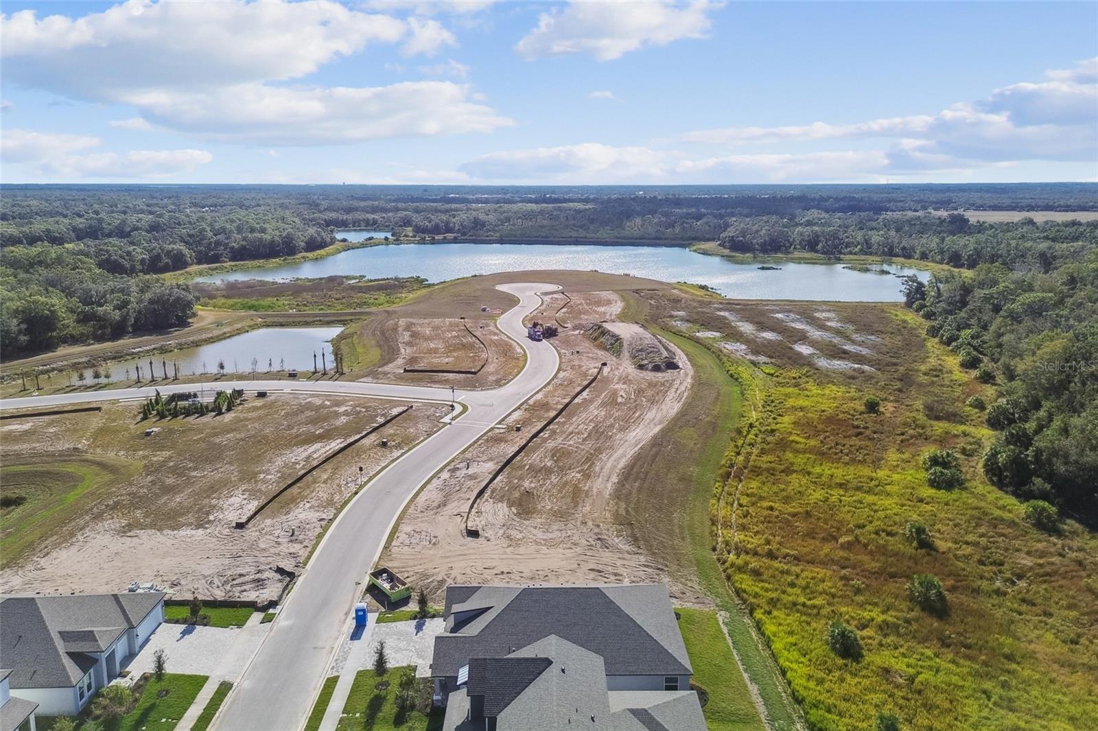 CREEKS EDGE AT TWIN - Residential