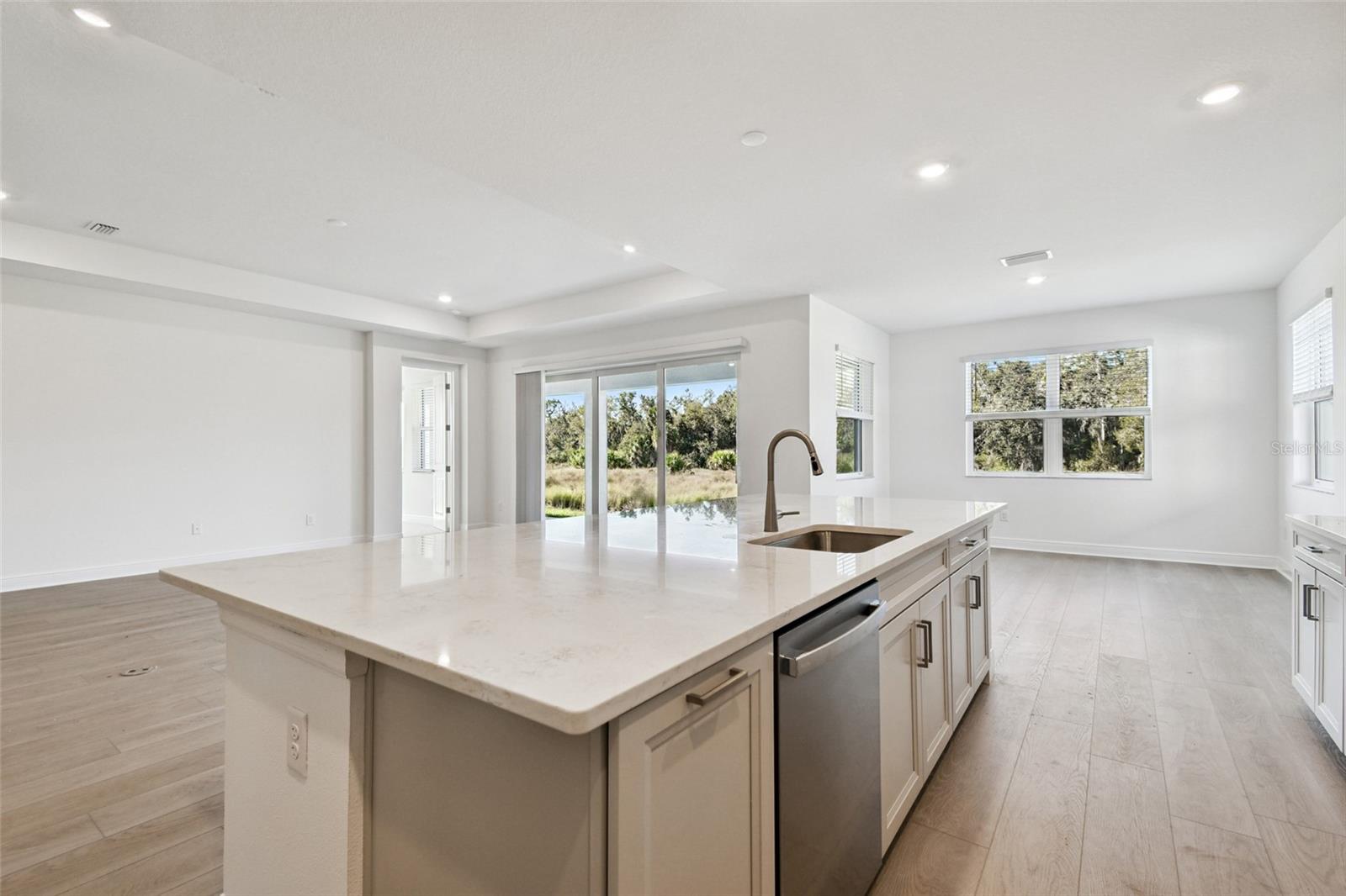 CREEKS EDGE AT TWIN - Residential