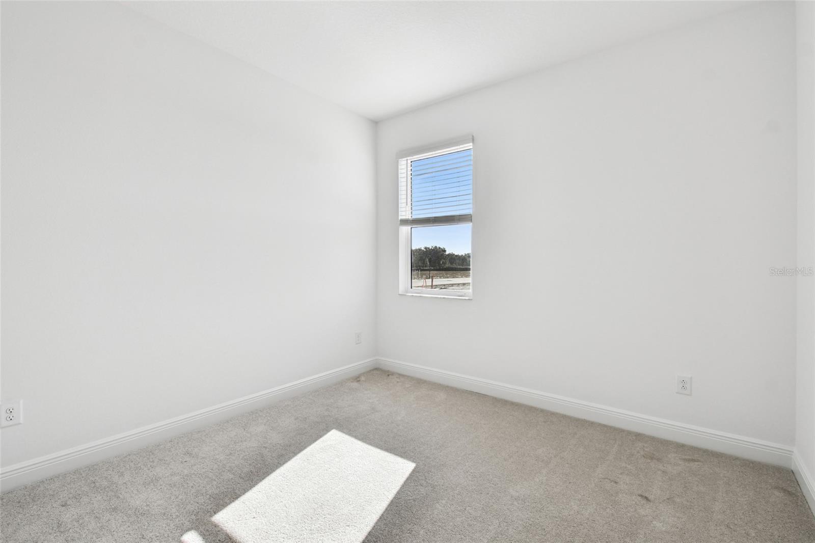 CREEKS EDGE AT TWIN - Residential