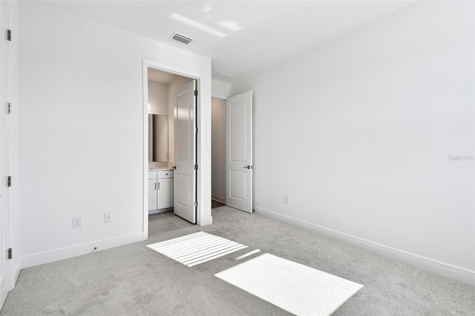 CREEKS EDGE AT TWIN - Residential