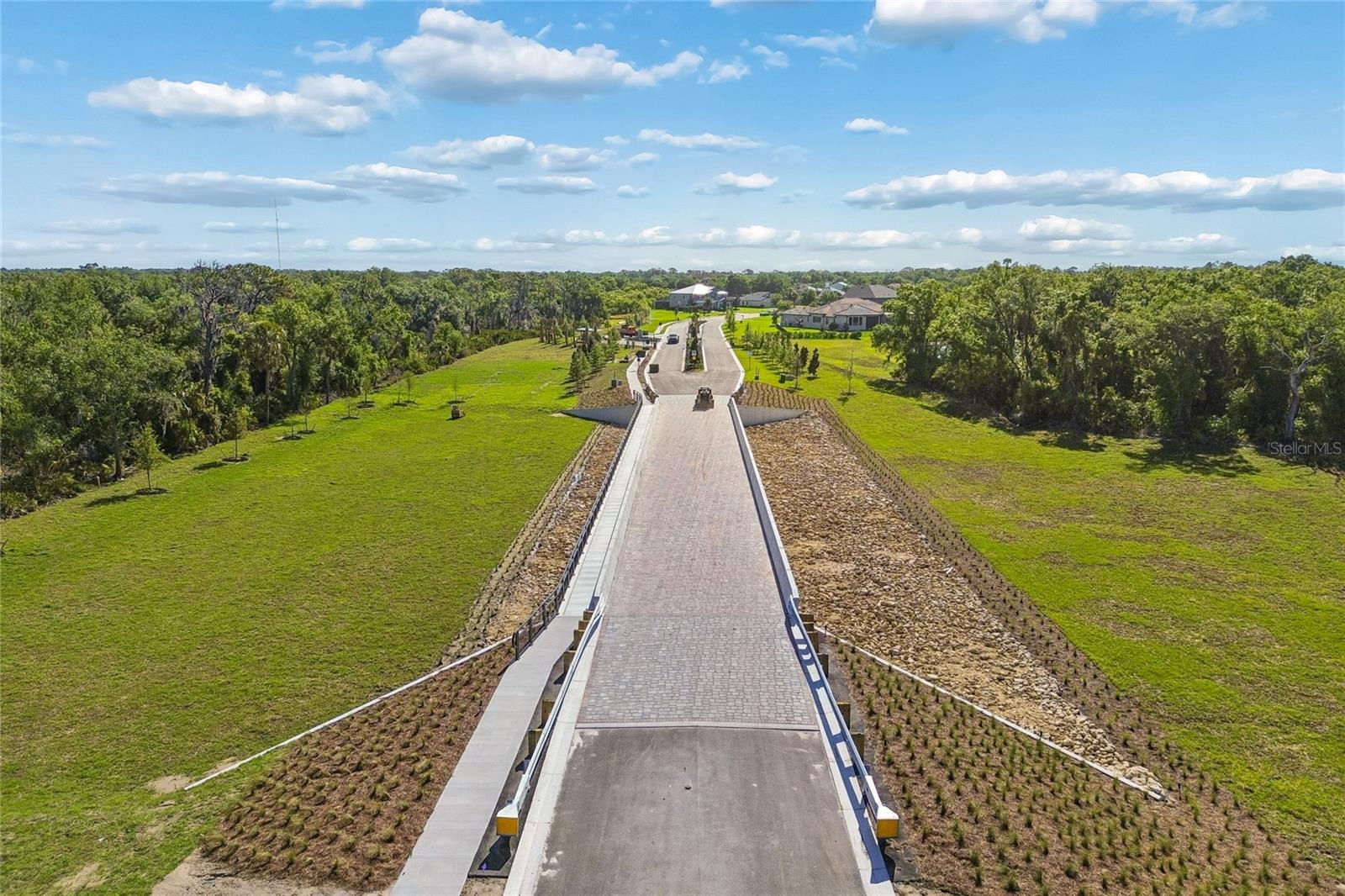CREEKS EDGE AT TWIN - Residential