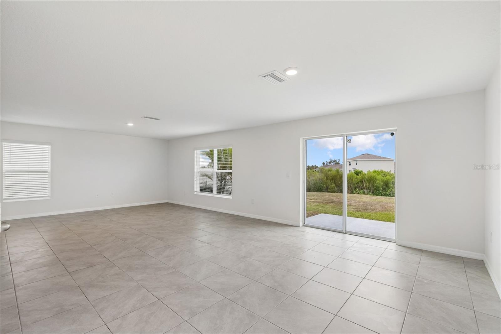 SILVERSTONE NORTH PH IA & IB - Residential