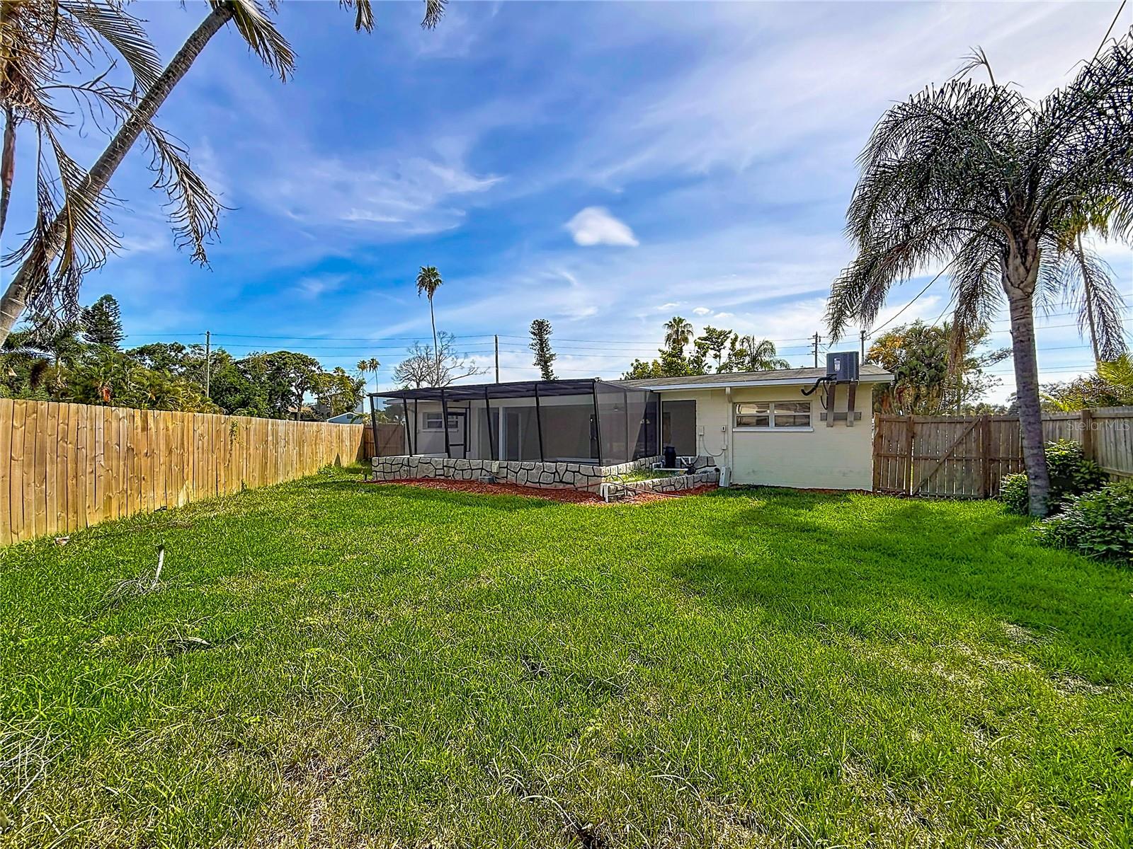 SHORE ACRES OVERLOOK SEC - Residential