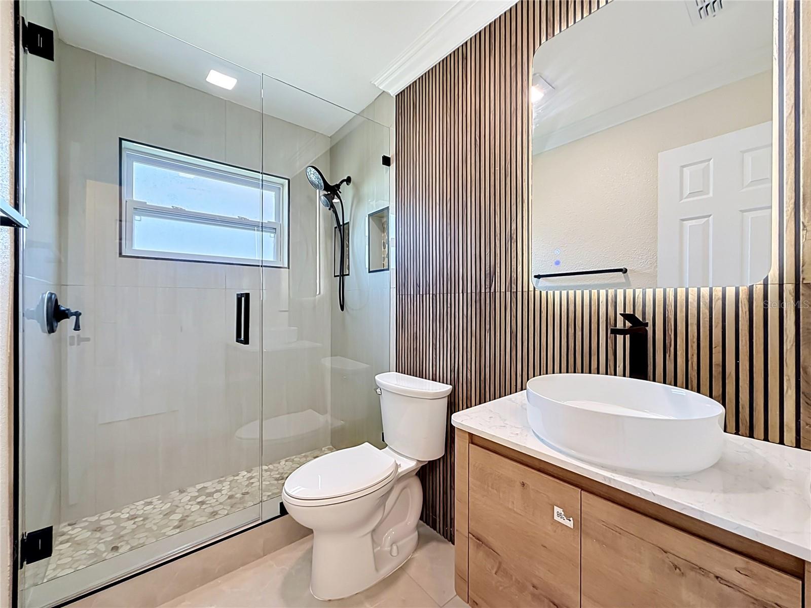 SHORE ACRES OVERLOOK SEC - Residential
