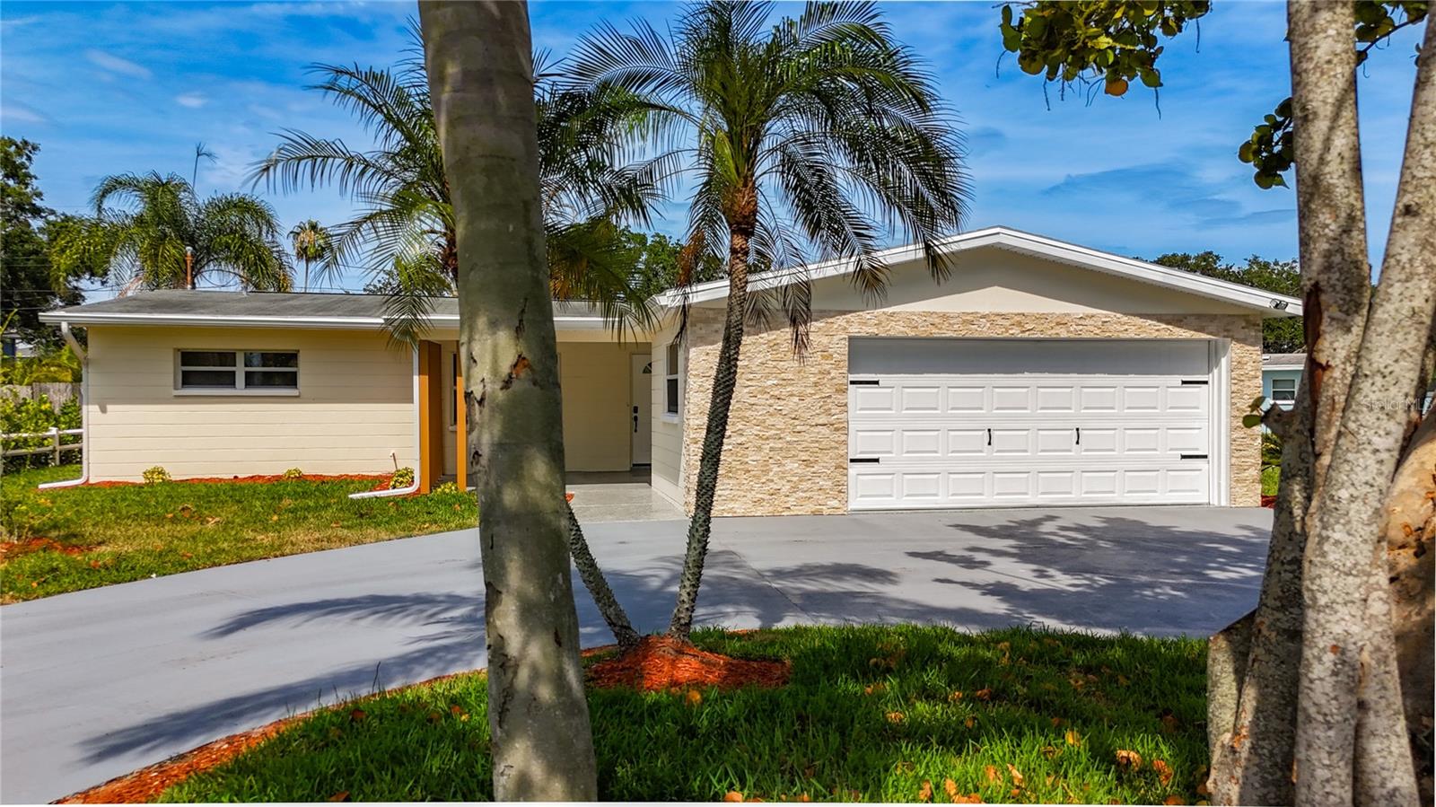 SHORE ACRES OVERLOOK SEC - Residential