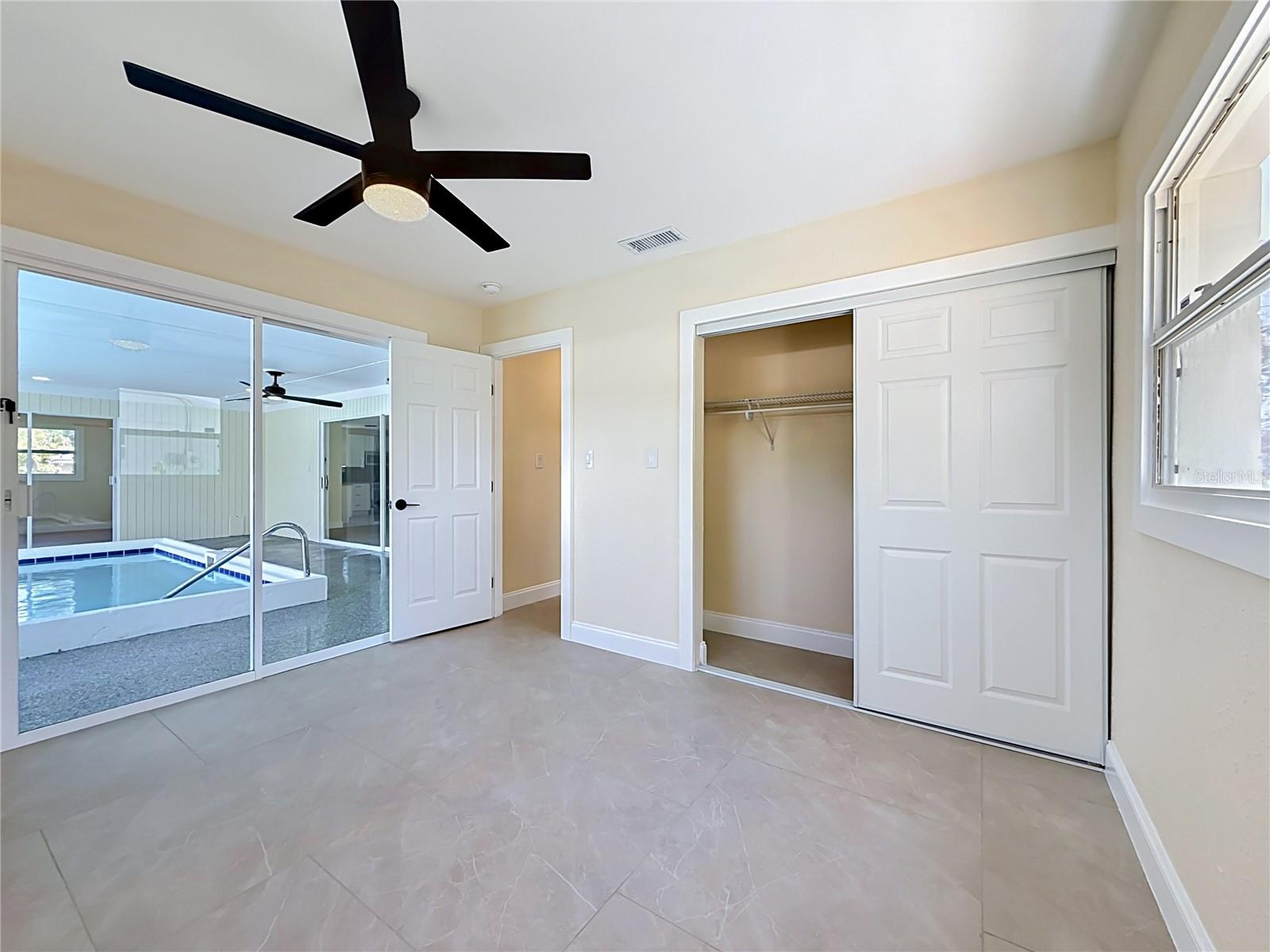 SHORE ACRES OVERLOOK SEC - Residential