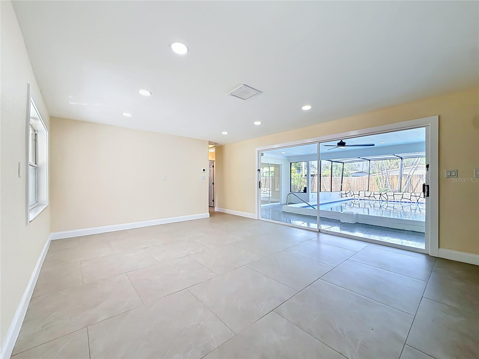 SHORE ACRES OVERLOOK SEC - Residential