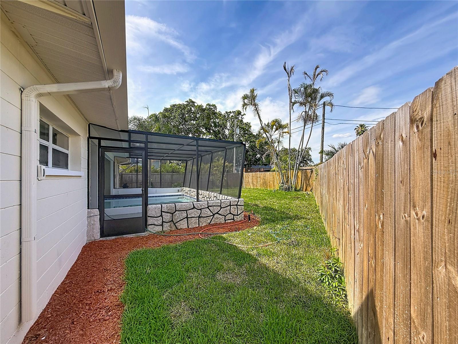SHORE ACRES OVERLOOK SEC - Residential