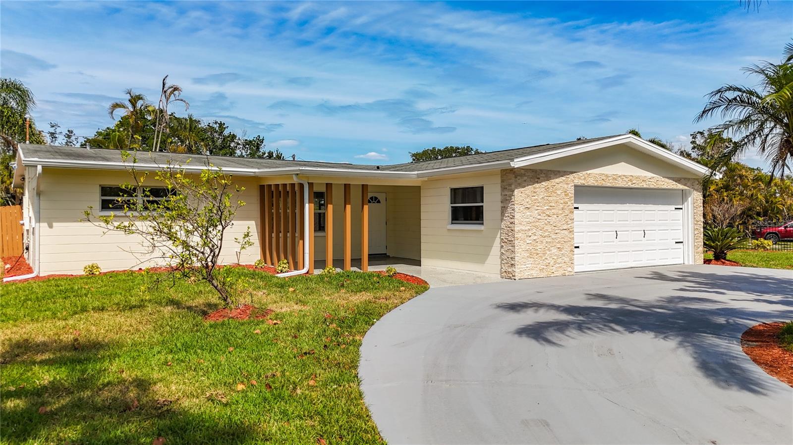 SHORE ACRES OVERLOOK SEC - Residential