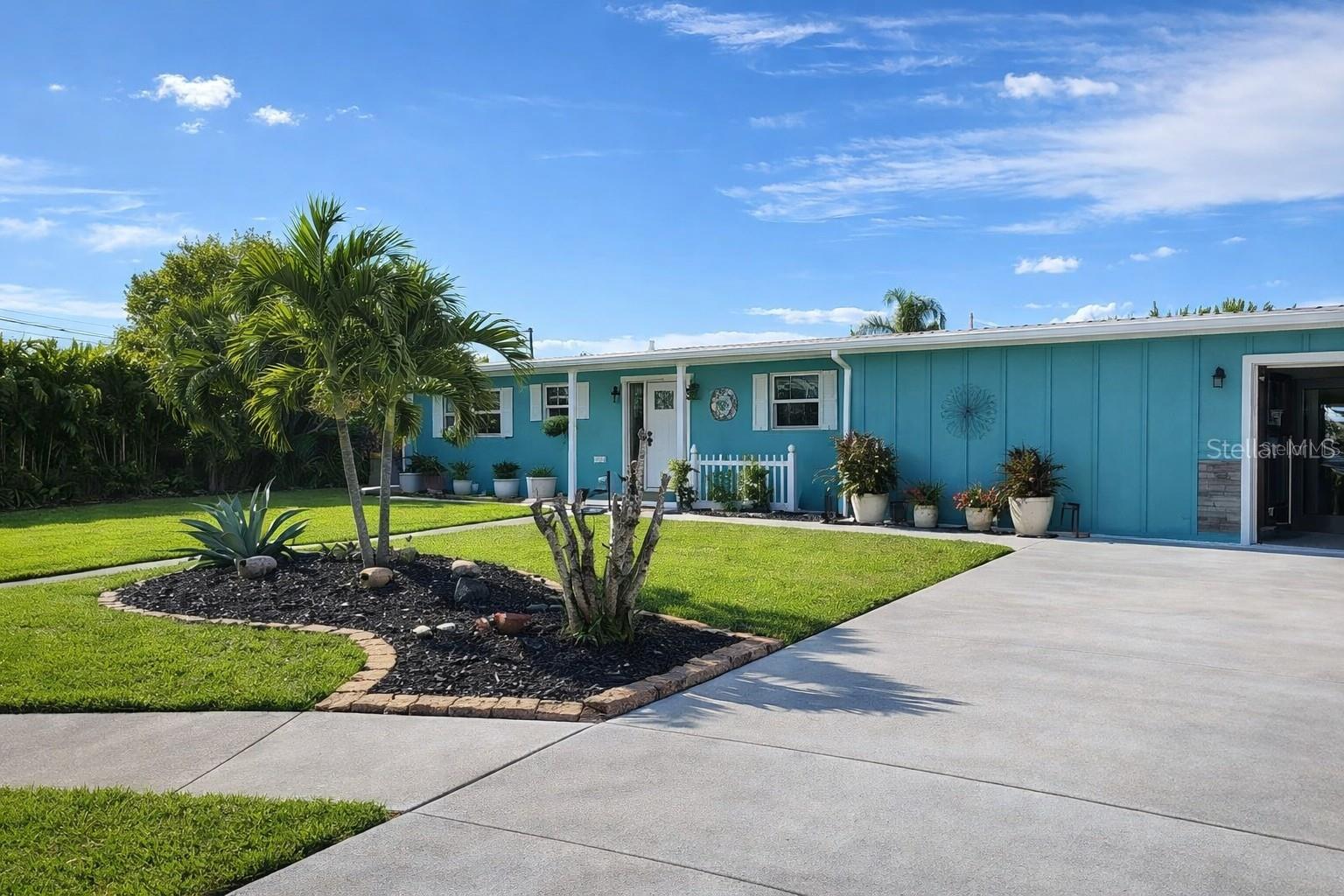 1544 - PORT CHARLOTTE SUB 13 - Residential