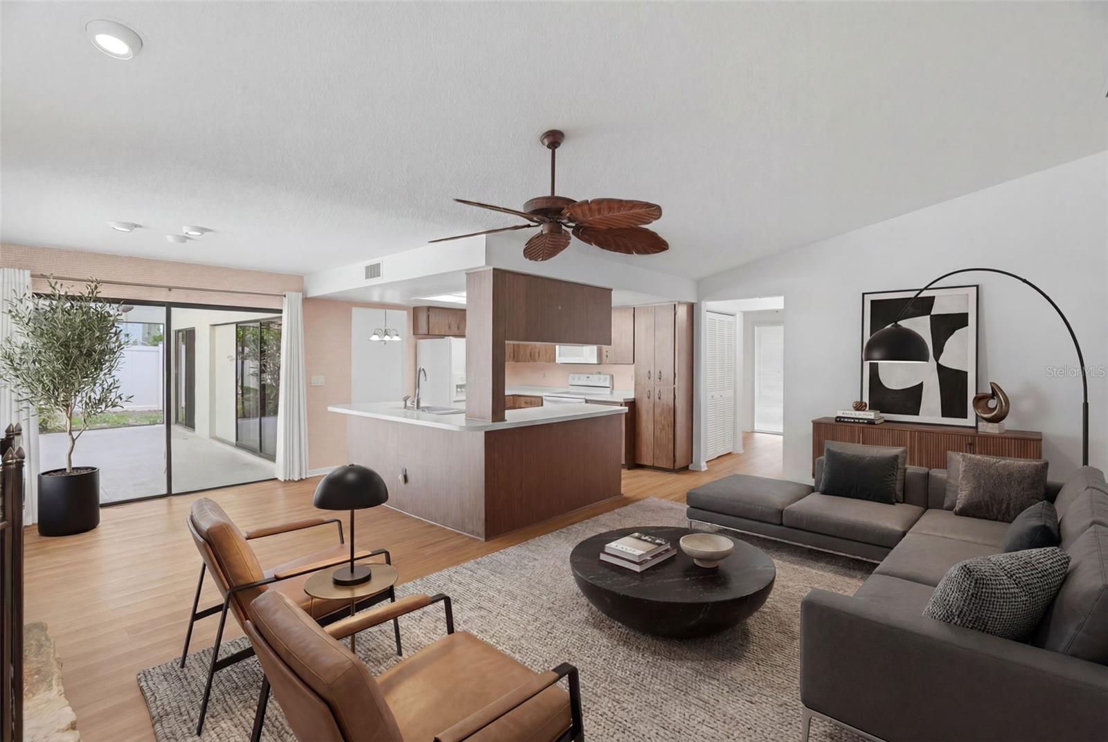 WESTLAKE VILLAGE - Residential