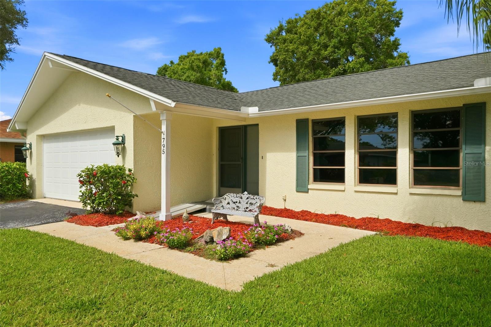 WESTLAKE VILLAGE - Residential