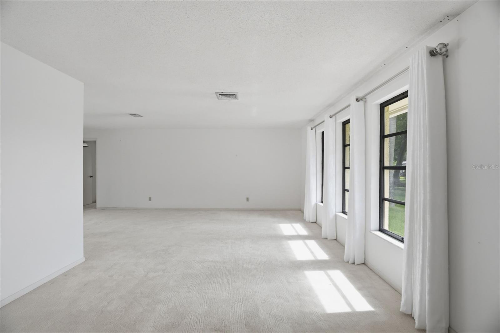 WESTLAKE VILLAGE - Residential