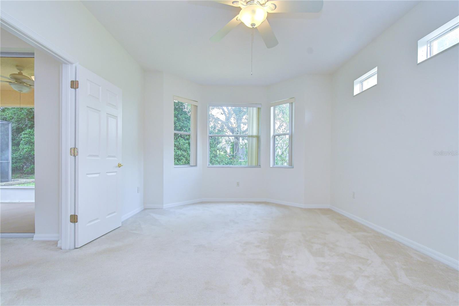 GROVES PH 02 - Residential